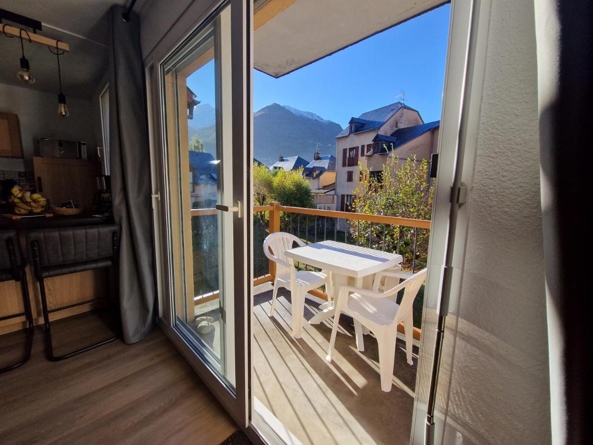 Appartement Renove Proche De Luz Saint Sauveur 1Chambre Et 1 Coin Cabine Luz-Saint-Sauveur Exteriör bild